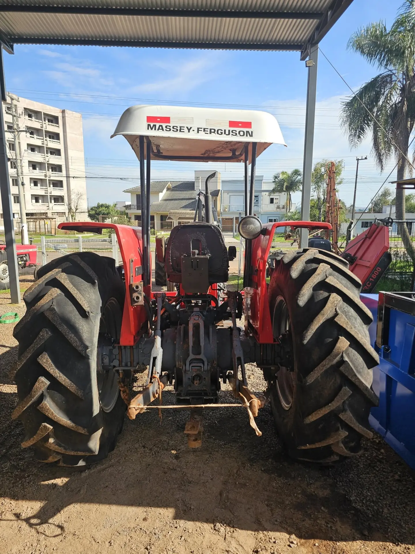 Trator Massey Ferguson 275 — foto 4