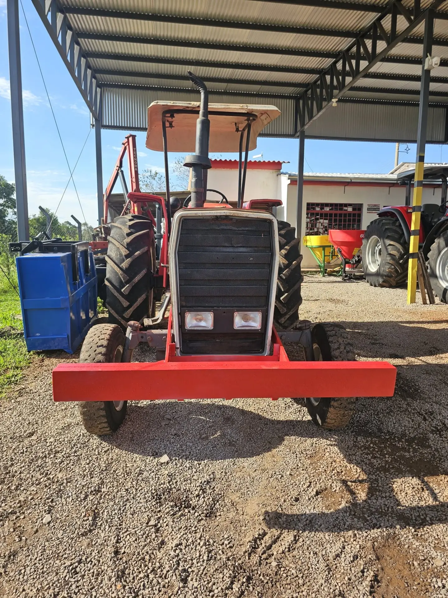 Trator Massey Ferguson 275 — foto 3