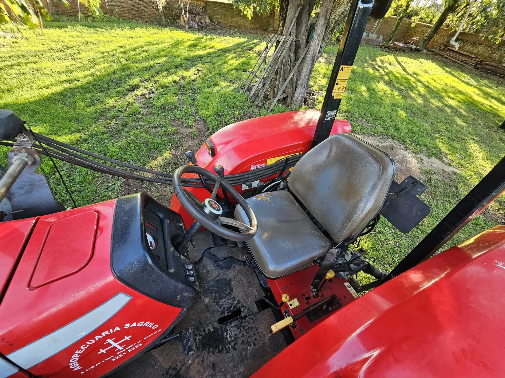 Trator Massey Ferguson MF 4275 4x4 — foto 7